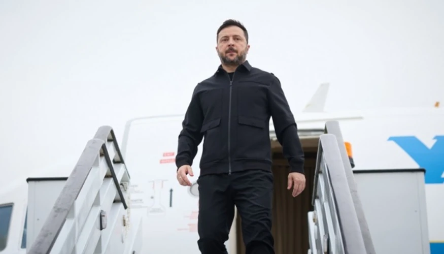 Володимир Зеленський у Кишиневі під час зустрічі з президенткою Молдови Маєю Санду