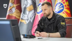 Хто такі Хмара, Зеленський і Свириденко: ролі у кадрових рішеннях щодо Міноборони